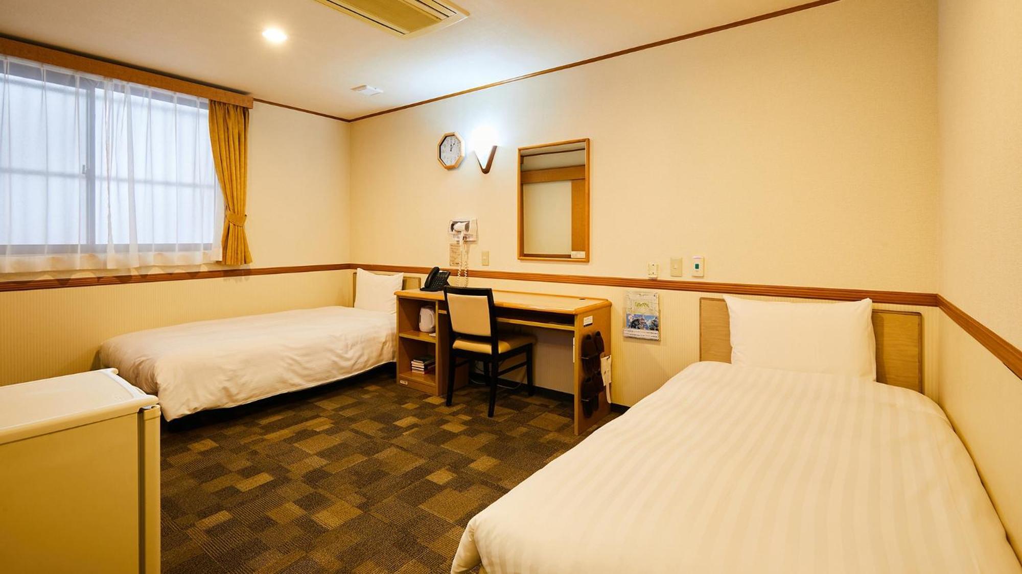Toyoko Inn Tokyo Tozai-Sen Nishi-Kasai Exterior photo