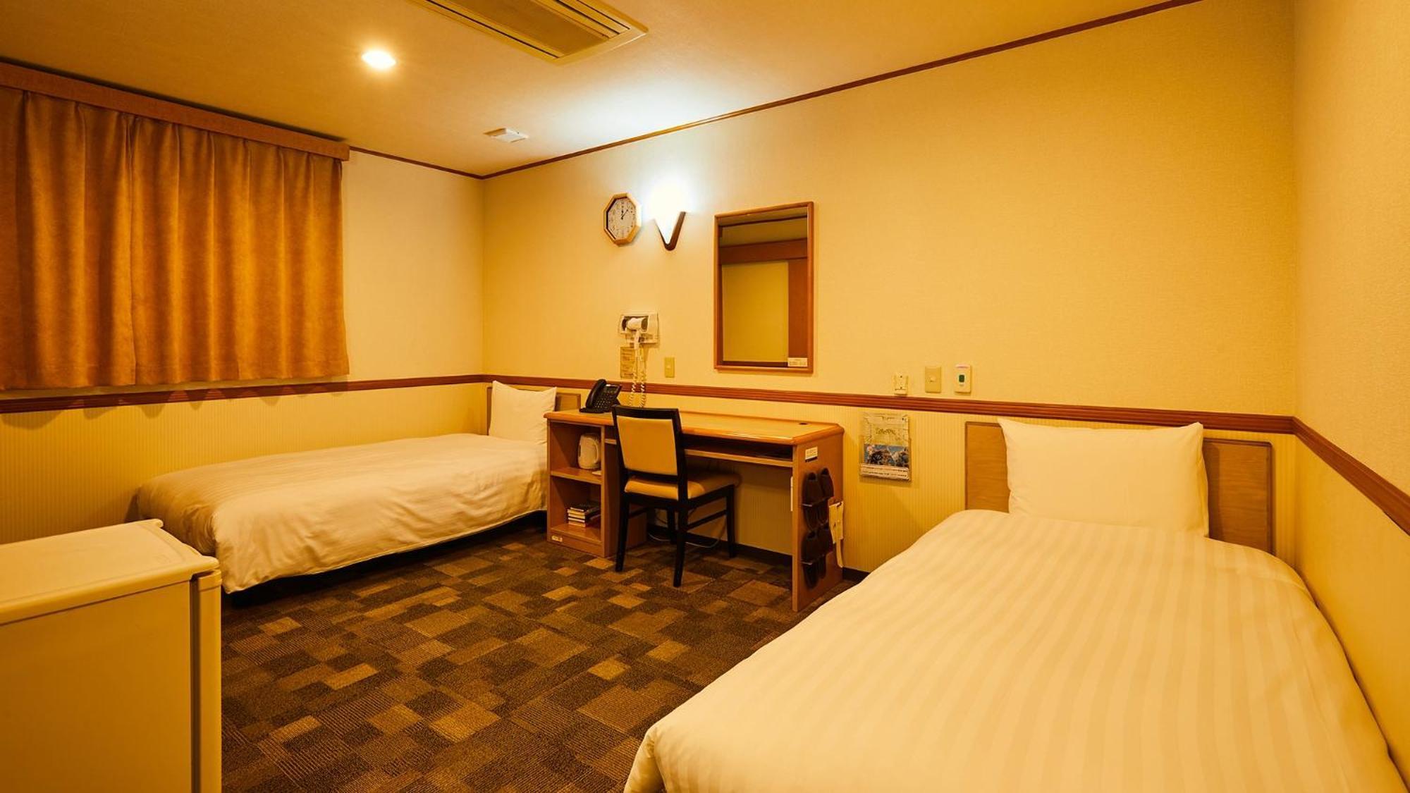 Toyoko Inn Tokyo Tozai-Sen Nishi-Kasai Room photo