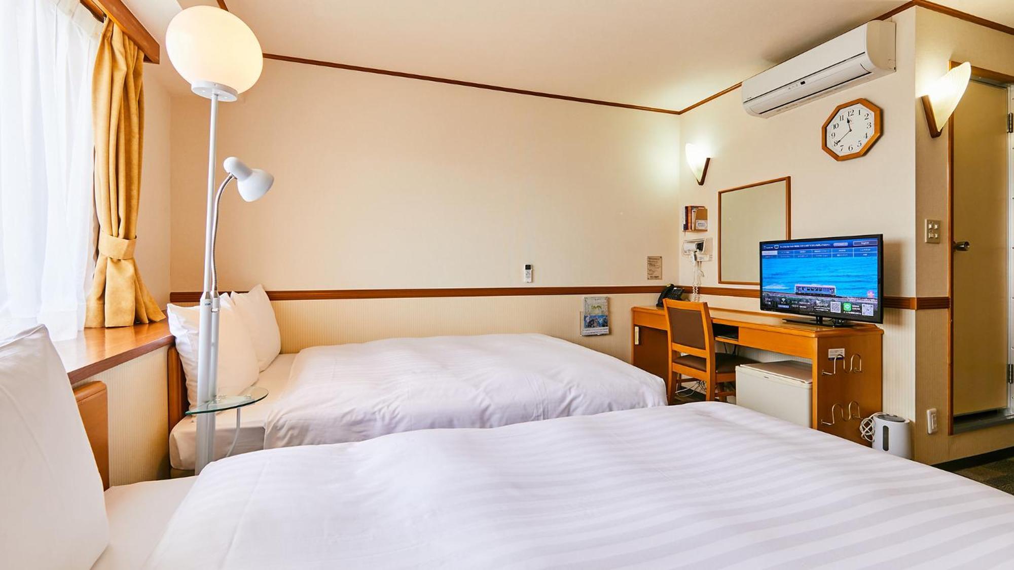 Toyoko Inn Tokyo Tozai-Sen Nishi-Kasai Room photo