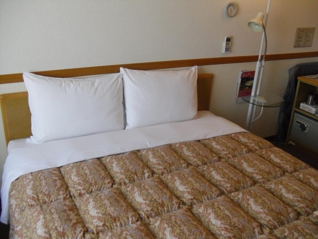 Toyoko Inn Tokyo Tozai-Sen Nishi-Kasai Exterior photo